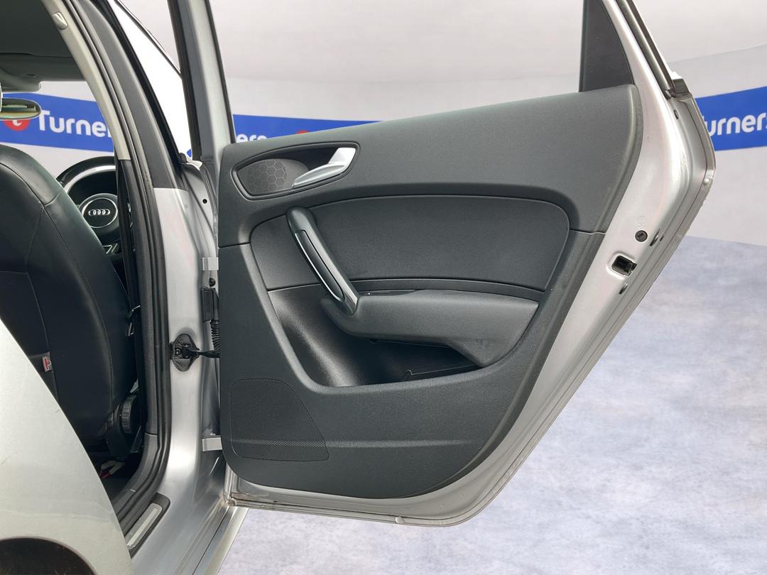 Photo '19' of Audi A1