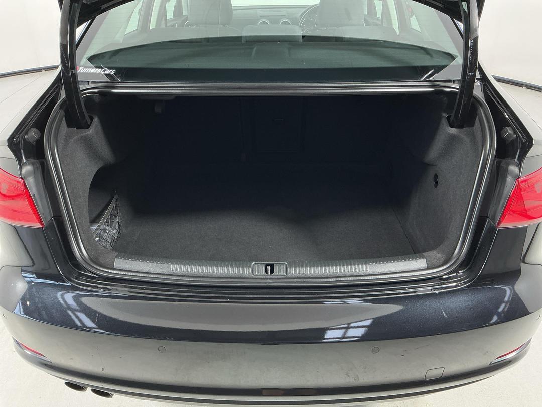 Photo '14' of Audi A3