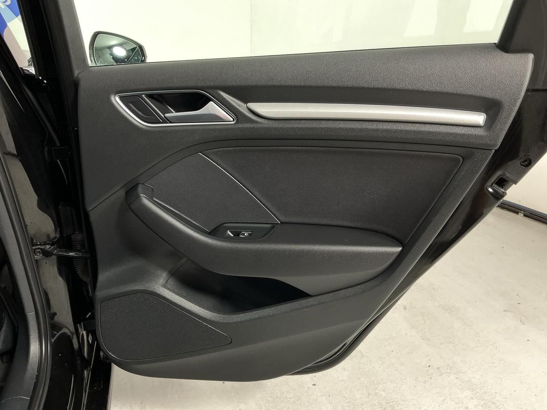 Photo '19' of Audi A3