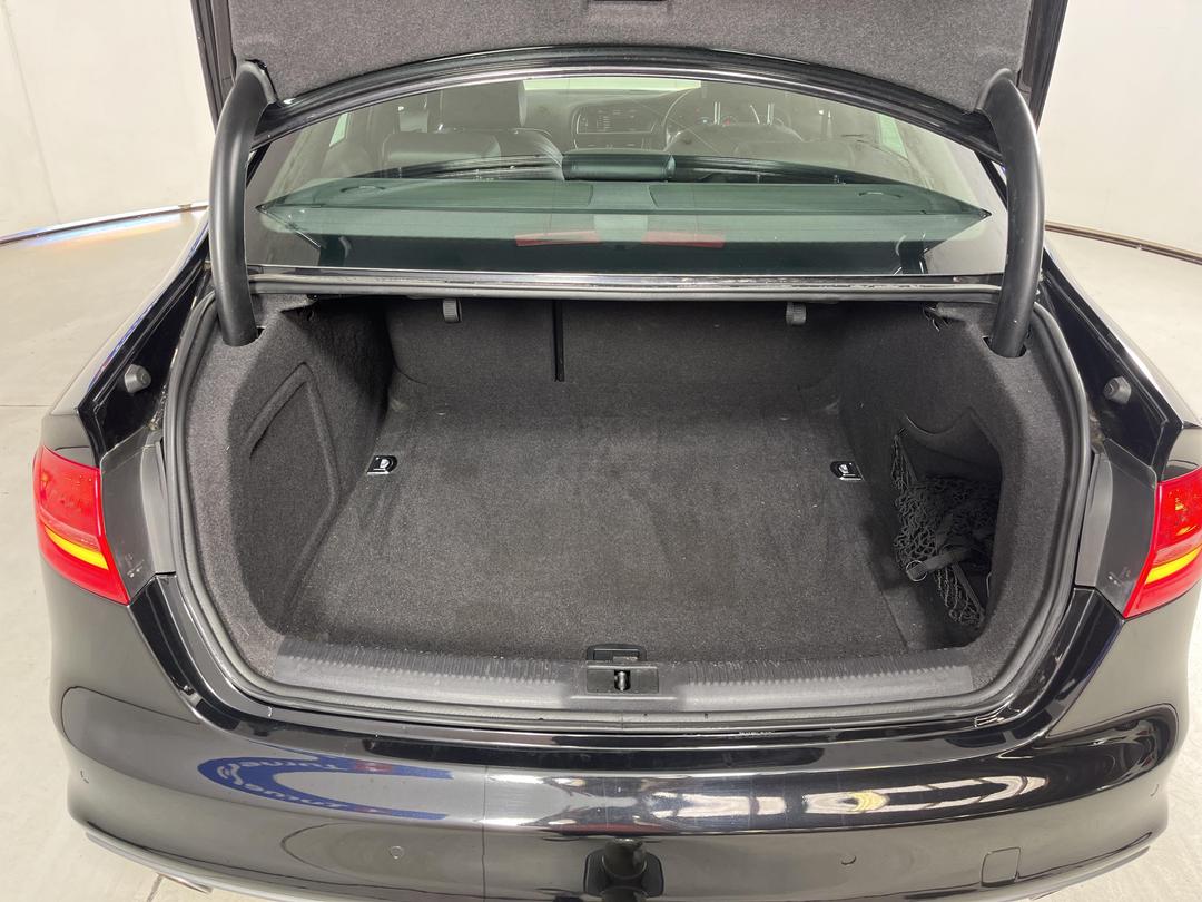 Photo '14' of Audi A4