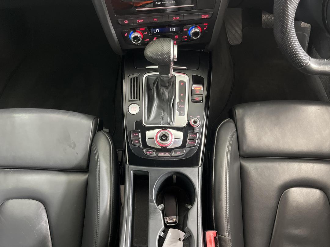 Photo '23' of Audi A4