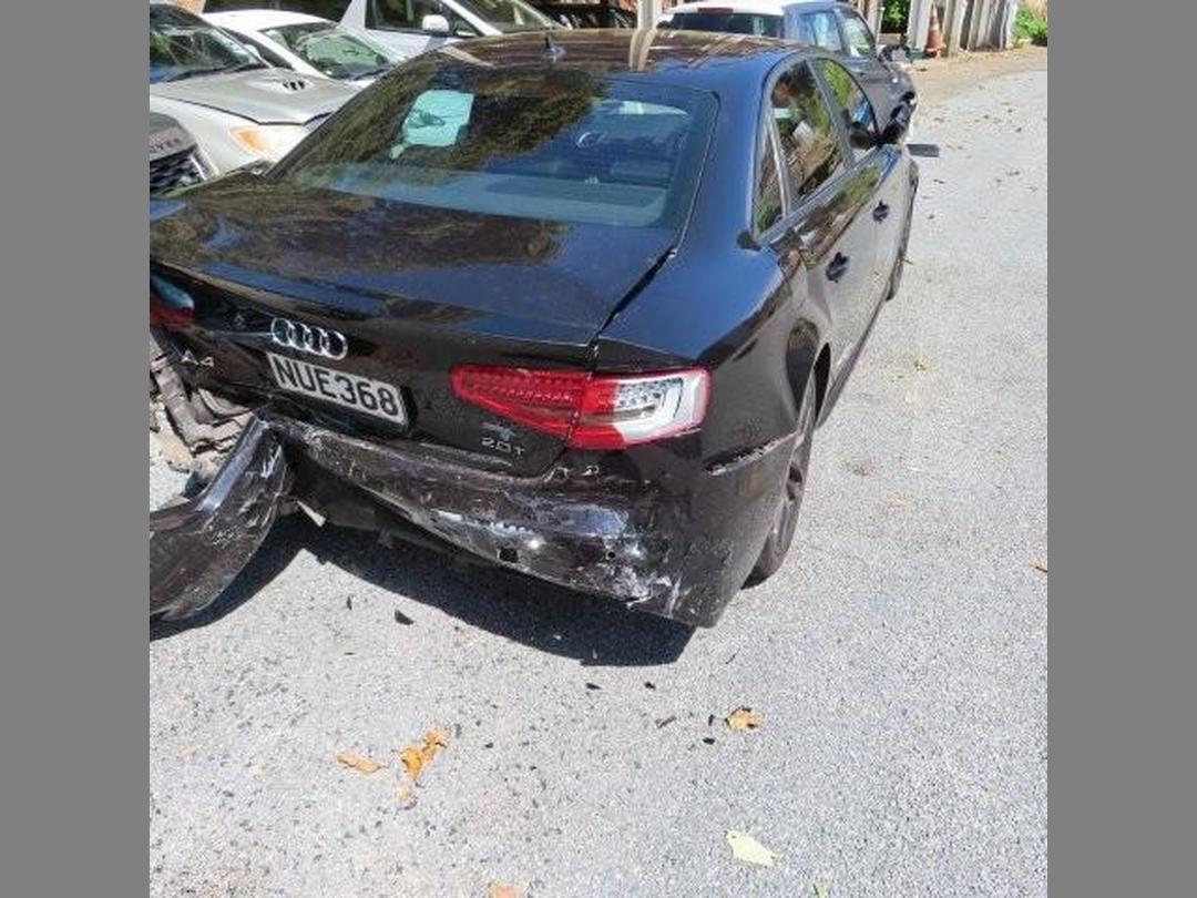 Photo '10' of Audi A4 2.0 Photo '10' of Audi A4 2.0