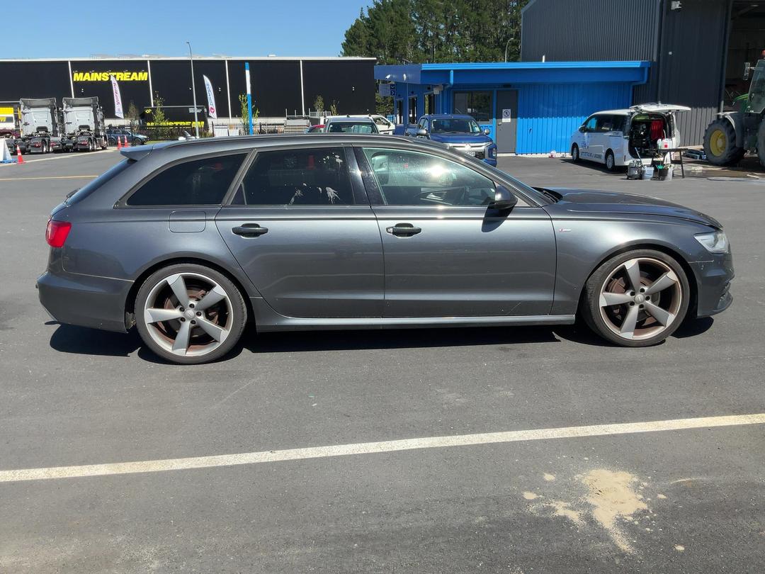 Photo '8' of Audi A6 S Line TDI Quattro