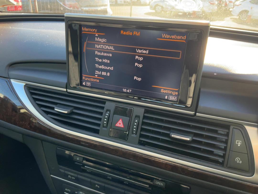 Photo '12' of Audi Allroad Q TDI 150KW