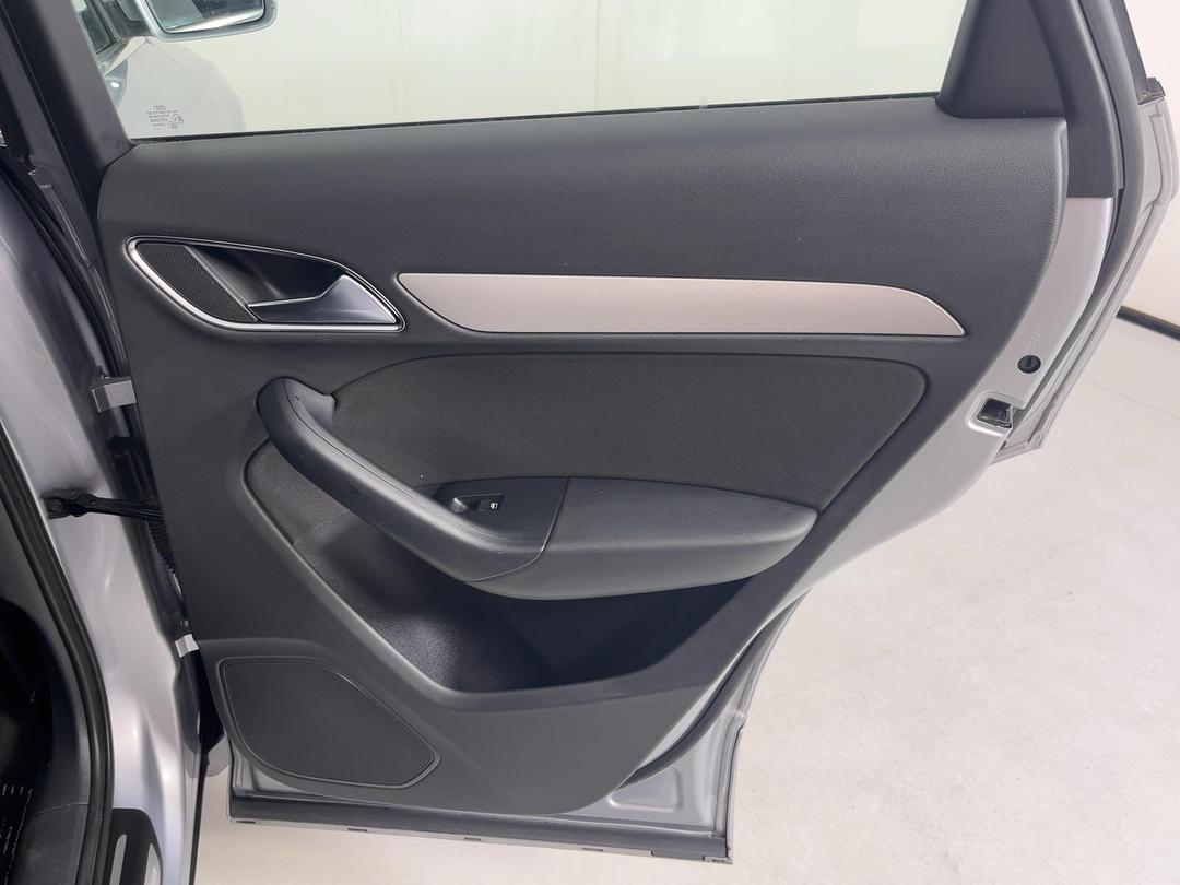Photo '19' of Audi Q3