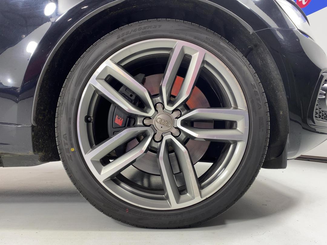Photo '9' of Audi Q5