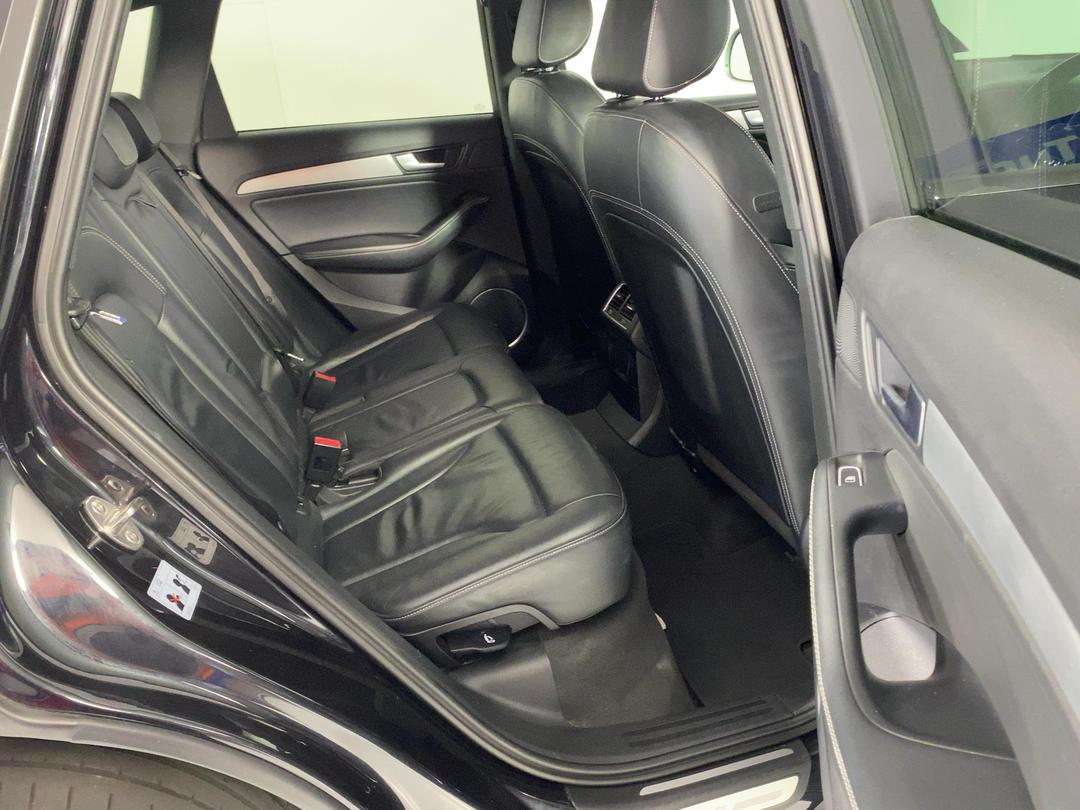 Photo '20' of Audi Q5