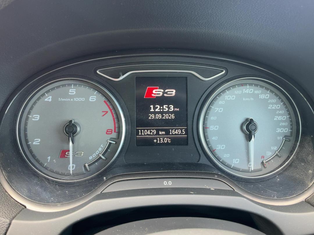 Photo '21' of Audi S3