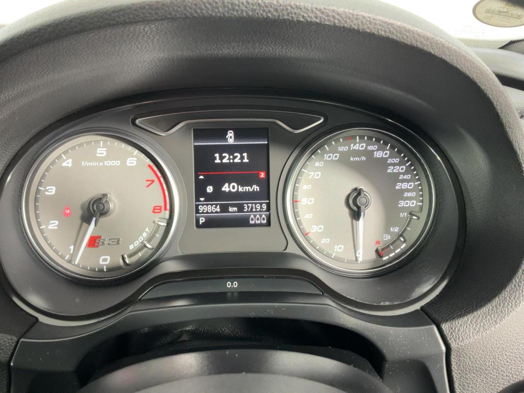 Photo '21' of Audi S3