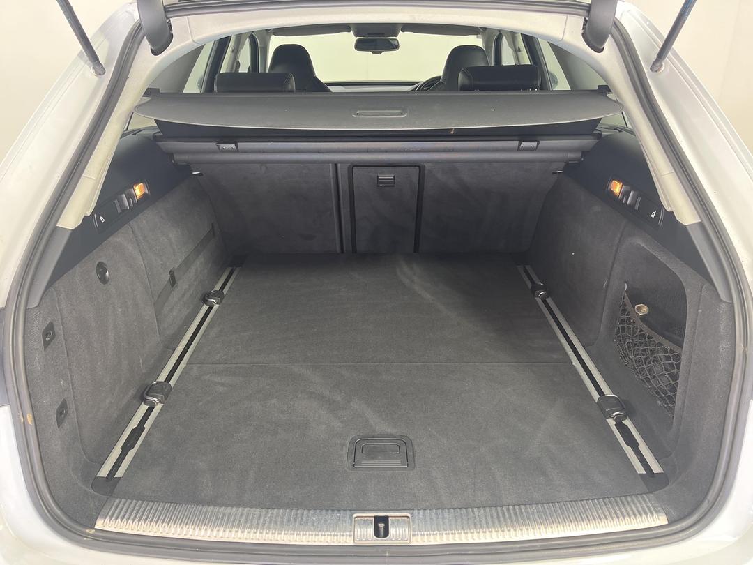 Photo '14' of Audi S6