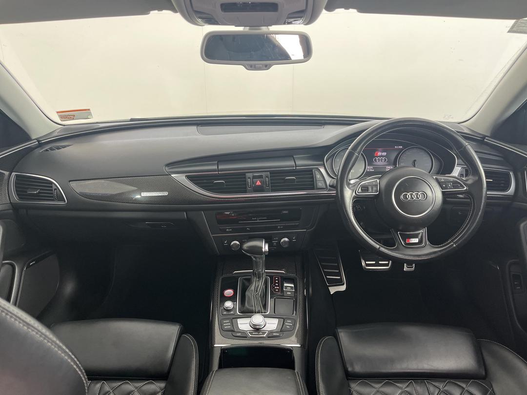 Photo '17' of Audi S6