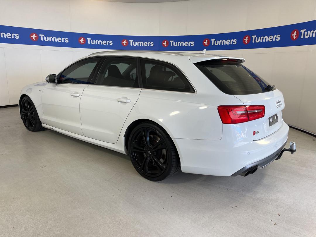 Photo '5' of Audi S6