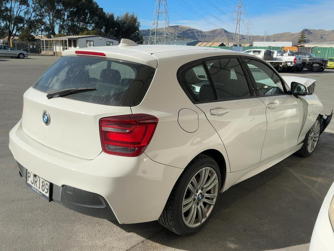 Photo '5' of BMW 1 Series 116I Photo '5' of BMW 1 Series 116I