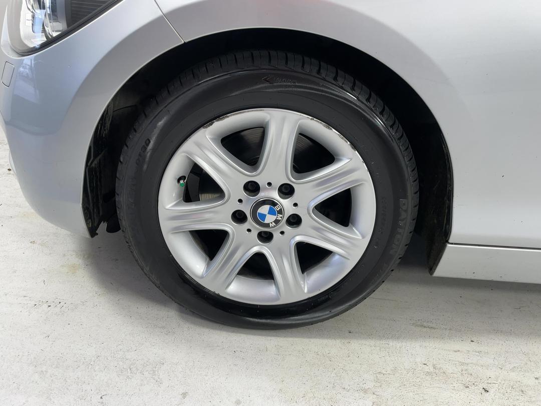 Photo '10' of BMW 1 Series