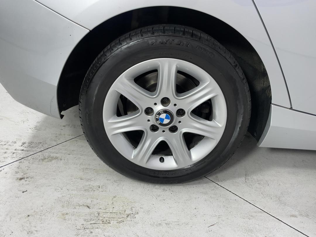 Photo '12' of BMW 1 Series