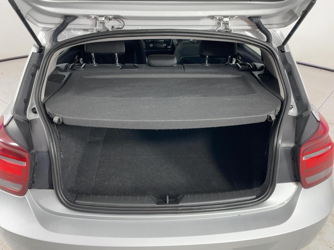 Photo '14' of BMW 1 Series