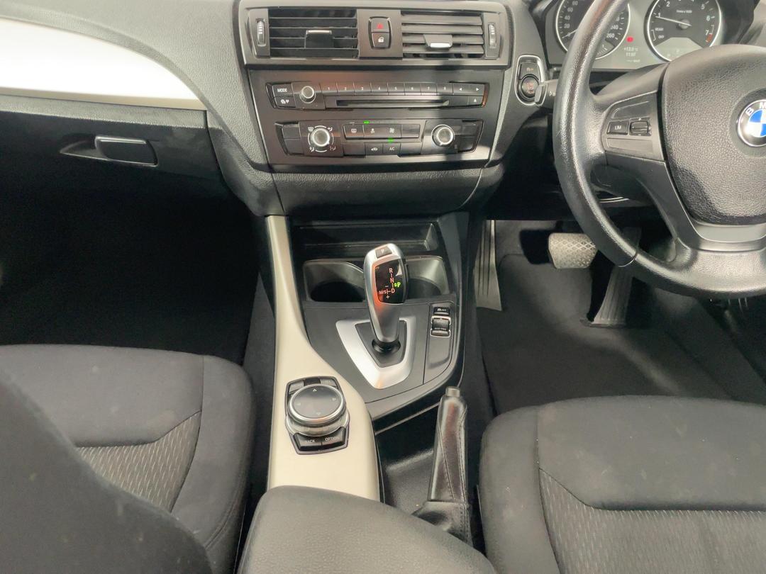 Photo '18' of BMW 1 Series