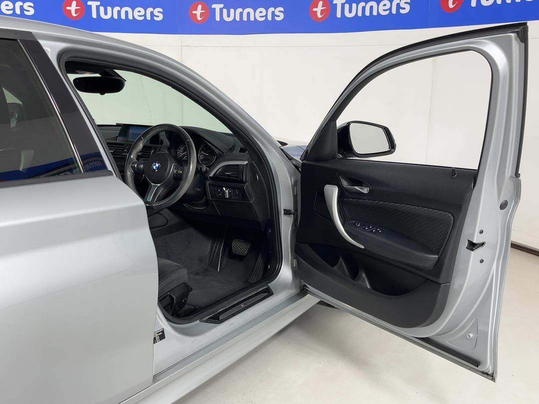 Photo '15' of BMW 1 Series