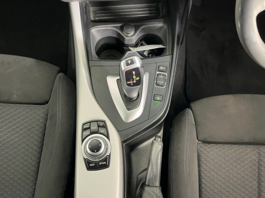 Photo '28' of BMW 1 Series