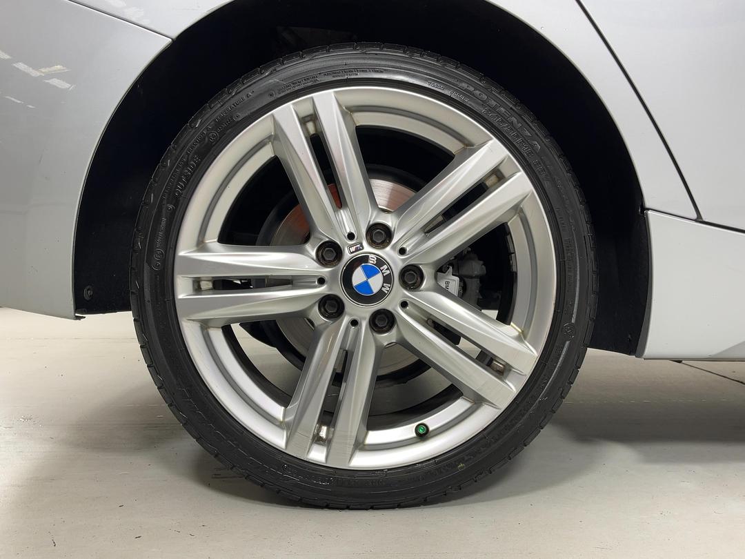 Photo '12' of BMW 1 Series