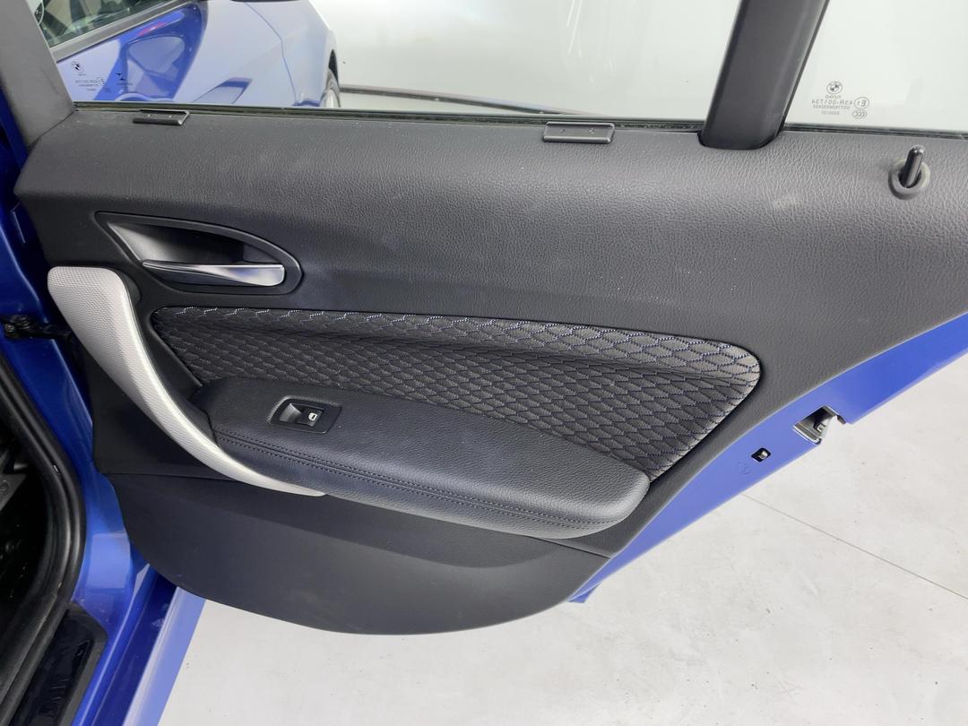 Photo '19' of BMW 1 Series