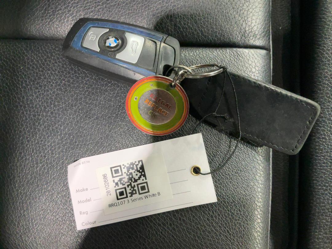 Photo '24' of BMW 3 Series 320D