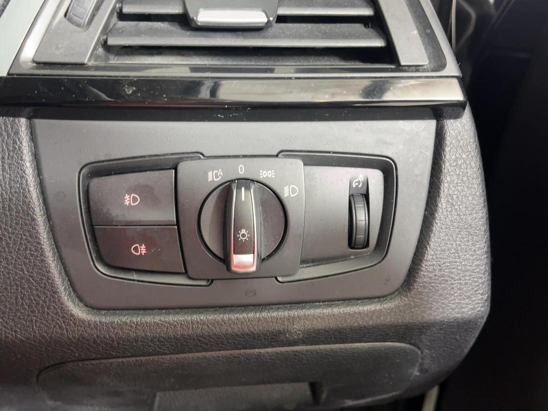 Photo '24' of BMW 3 Series 320D Photo '24' of BMW 3 Series 320D