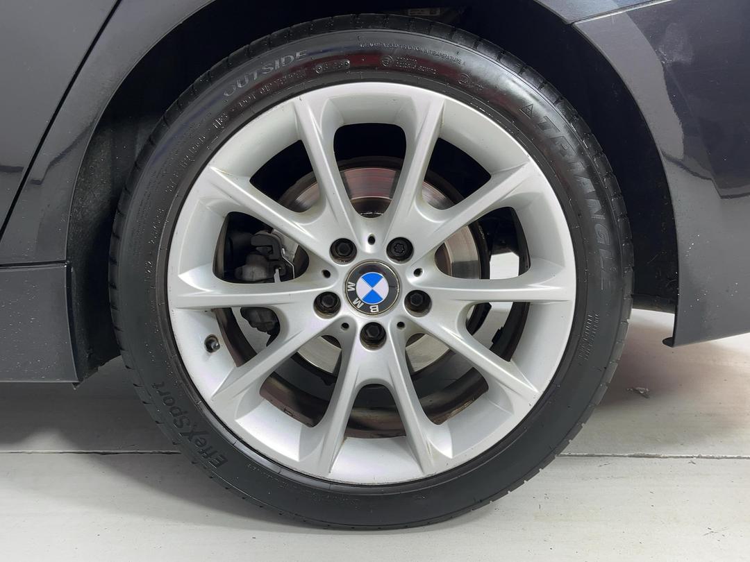 Photo '9' of BMW 3 Series 320D Photo '9' of BMW 3 Series 320D