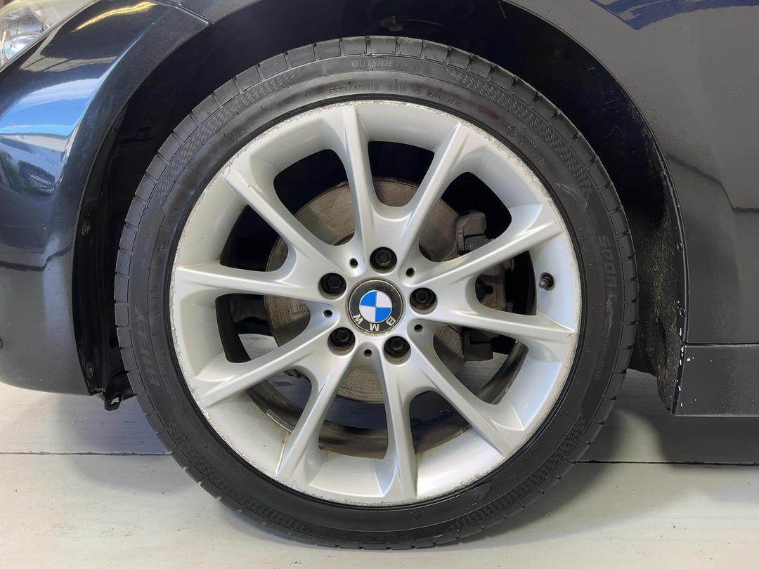 Photo '8' of BMW 3 Series 320D Photo '8' of BMW 3 Series 320D