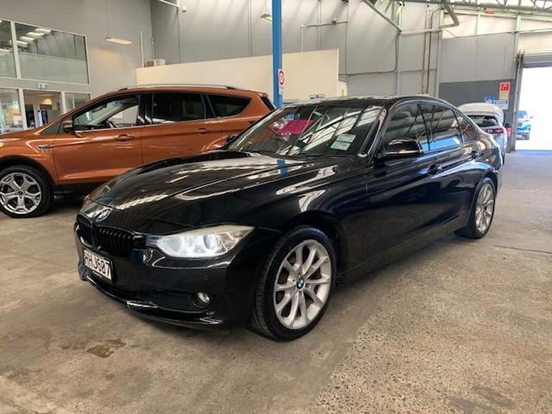 Photo '3' of BMW 3 Series 320D Photo '3' of BMW 3 Series 320D