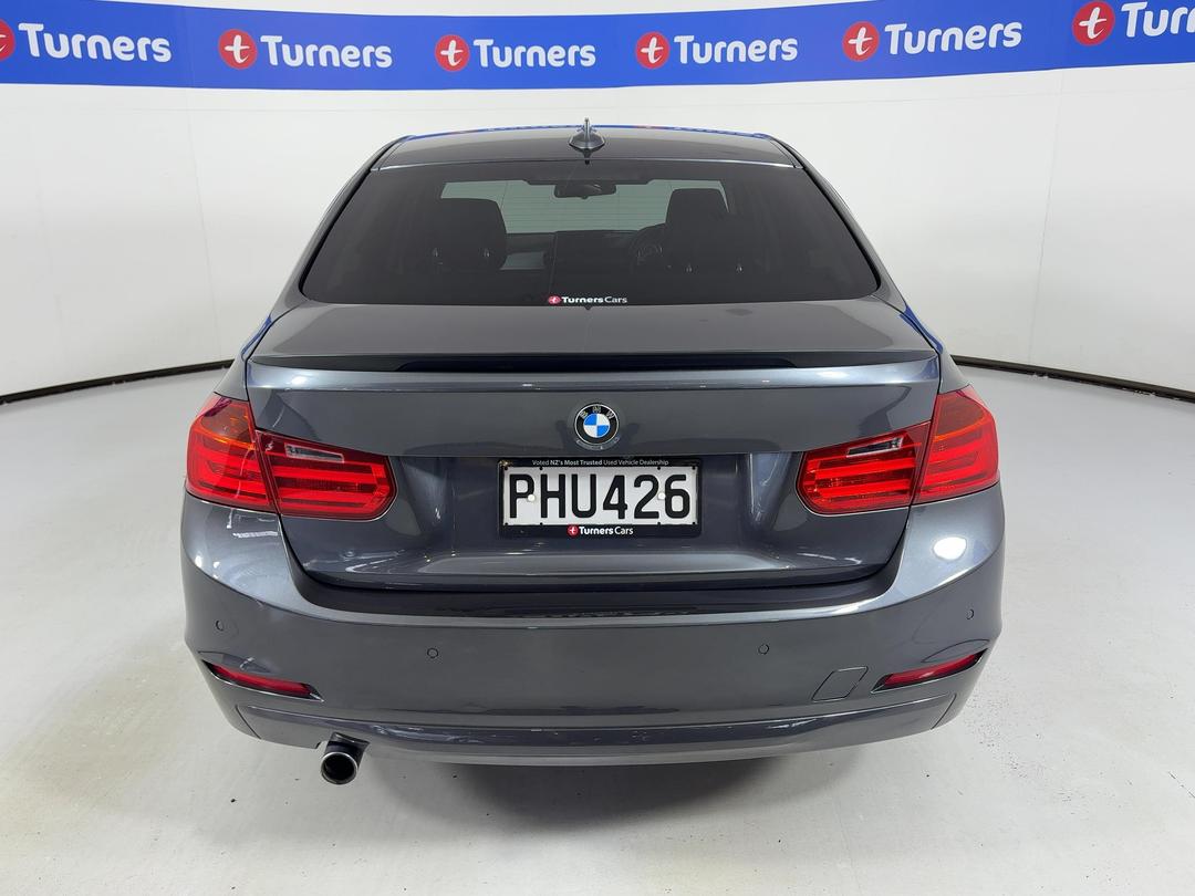 Photo '6' of BMW 3 Series