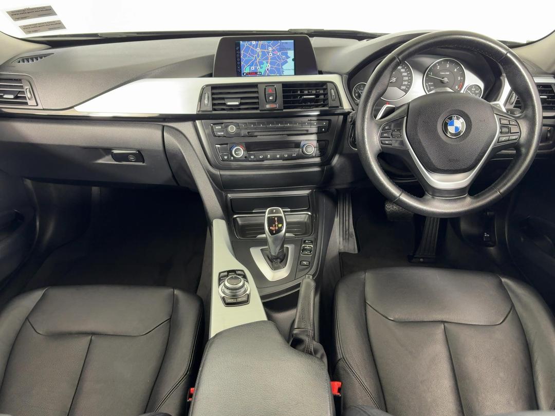 Photo '17' of BMW 3 Series