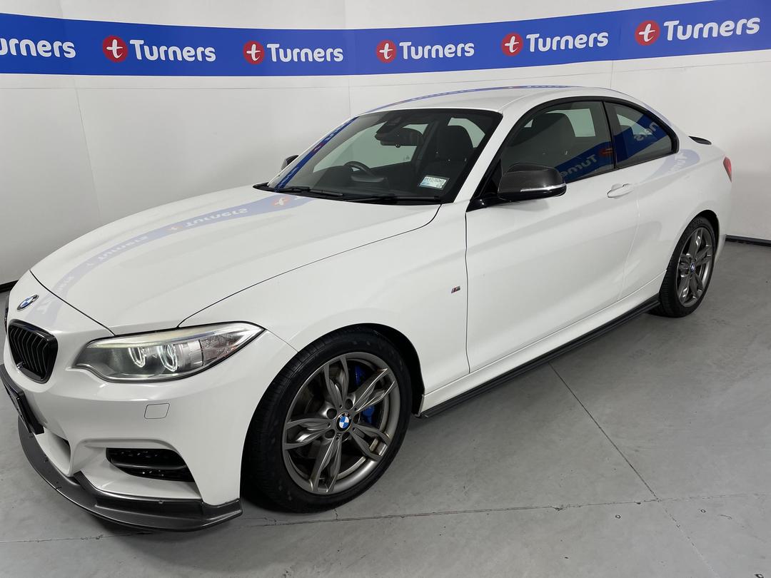 Photo '4' of BMW M235I