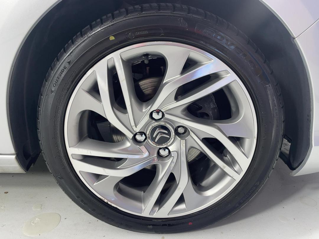 Photo '9' of Citroen C4