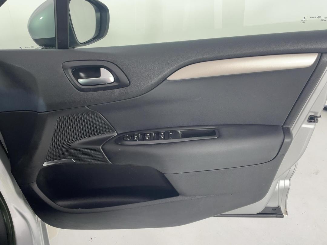 Photo '15' of Citroen C4