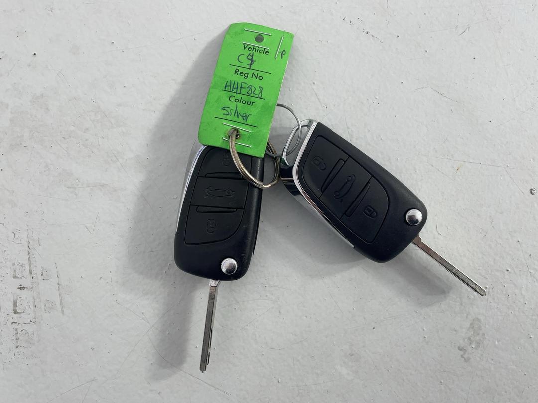 Photo '22' of Citroen C4