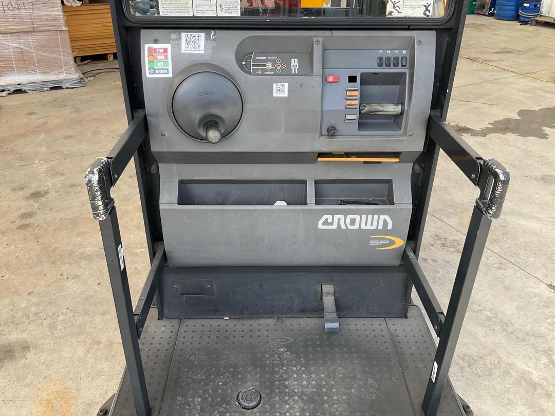 Photo '10' of Crown SP3520-30TT312 H Other Machine