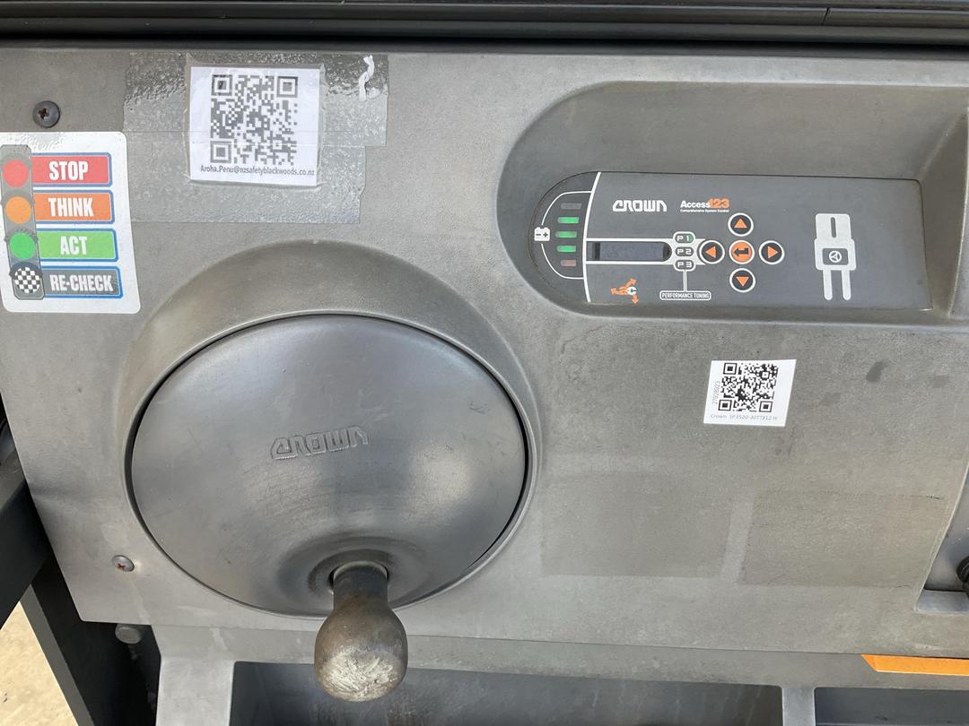 Photo '12' of Crown SP3520-30TT312 H Other Machine