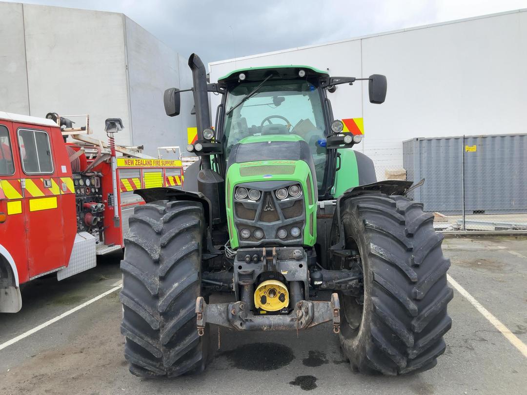 Photo '3' of Deutz Fahr 7250 Tractor