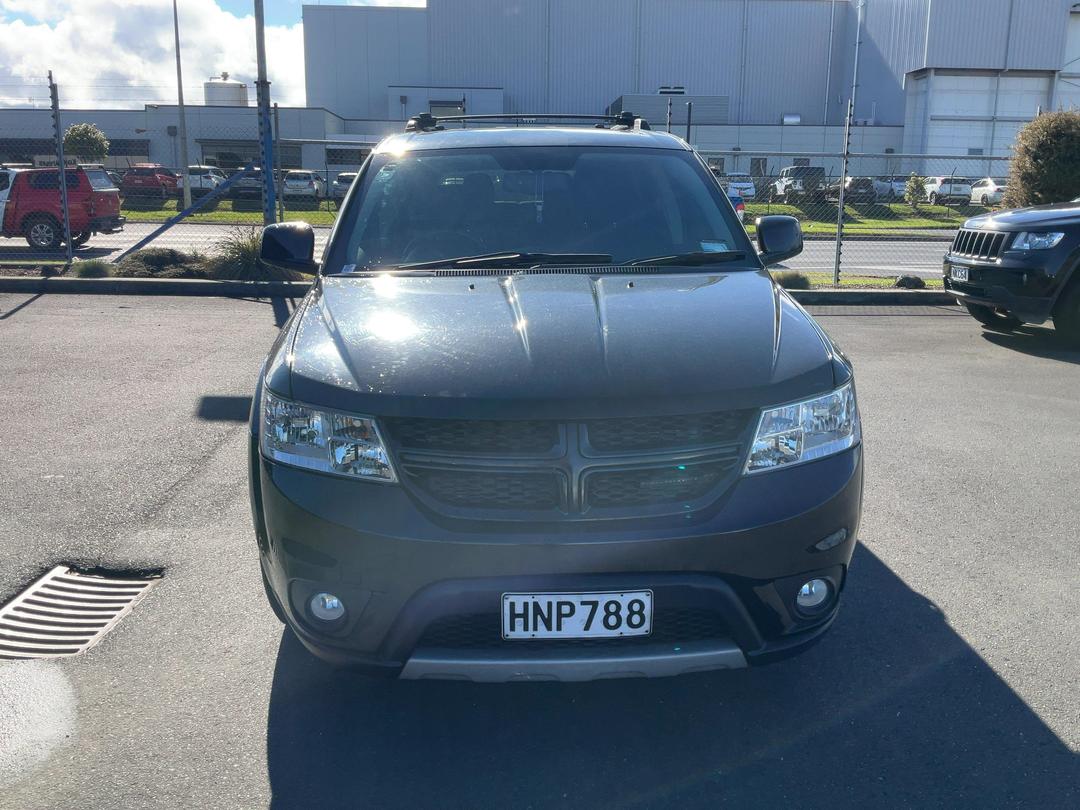 Photo '2' of Dodge Journey SXT Photo '2' of Dodge Journey SXT