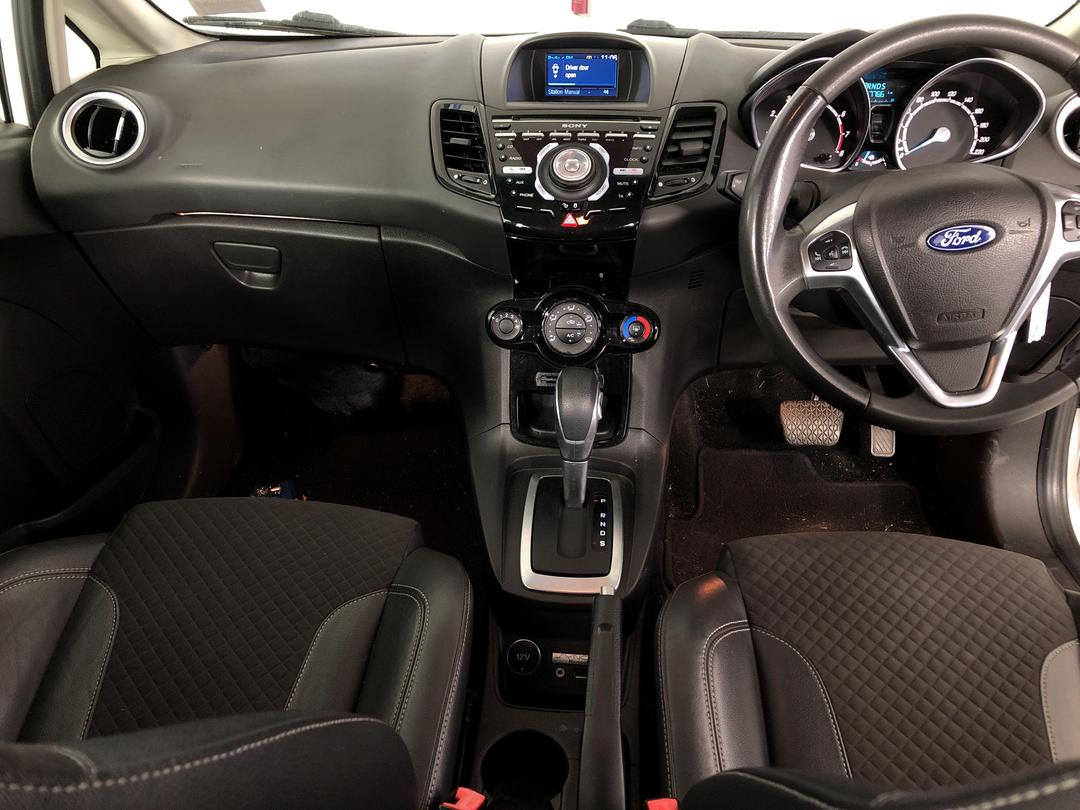 Photo '19' of Ford Fiesta Sport