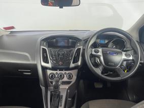 Photo '17' of Ford Focus