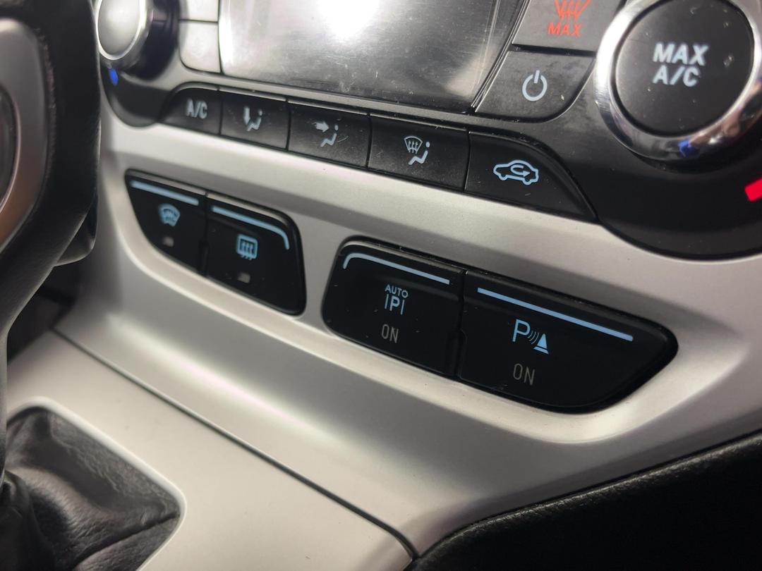 Photo '25' of Ford Focus