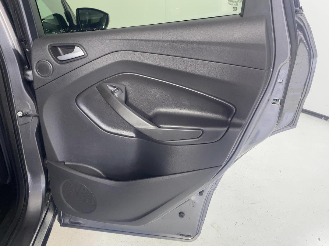 Photo '19' of Ford Kuga