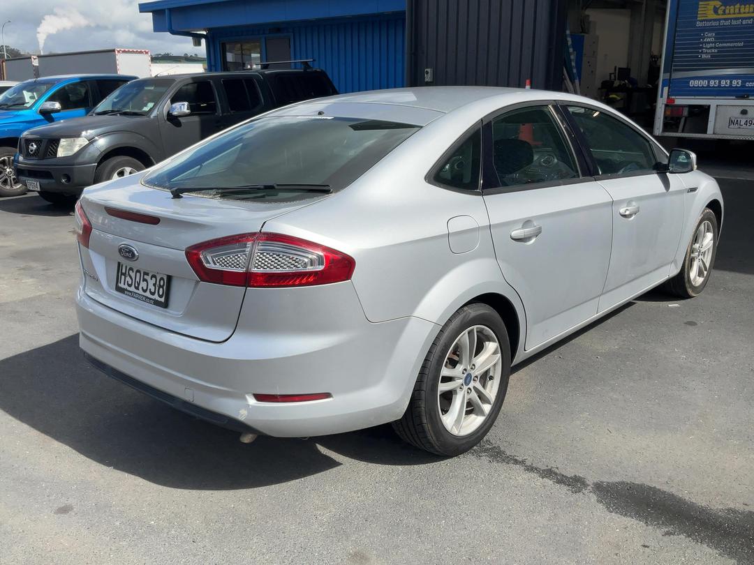 Photo '8' of Ford Mondeo