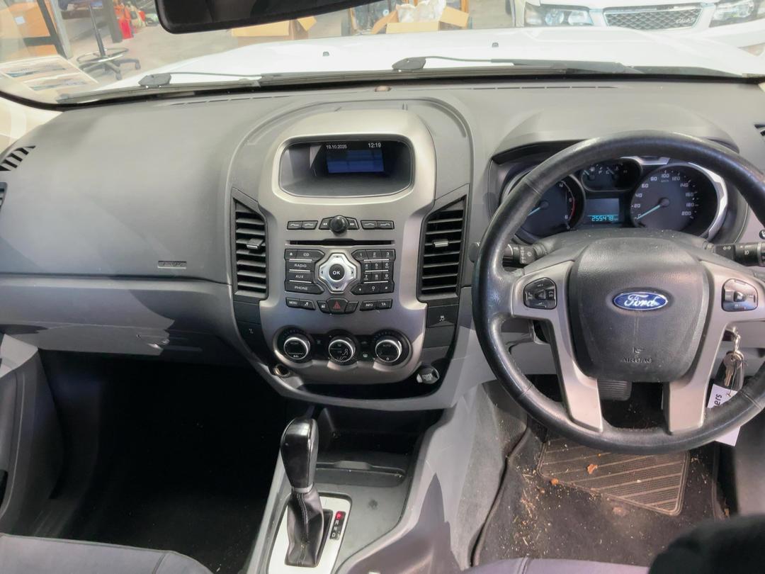 Photo '12' of Ford Ranger TD XLT DC W/S A Photo '12' of Ford Ranger TD XLT DC W/S A