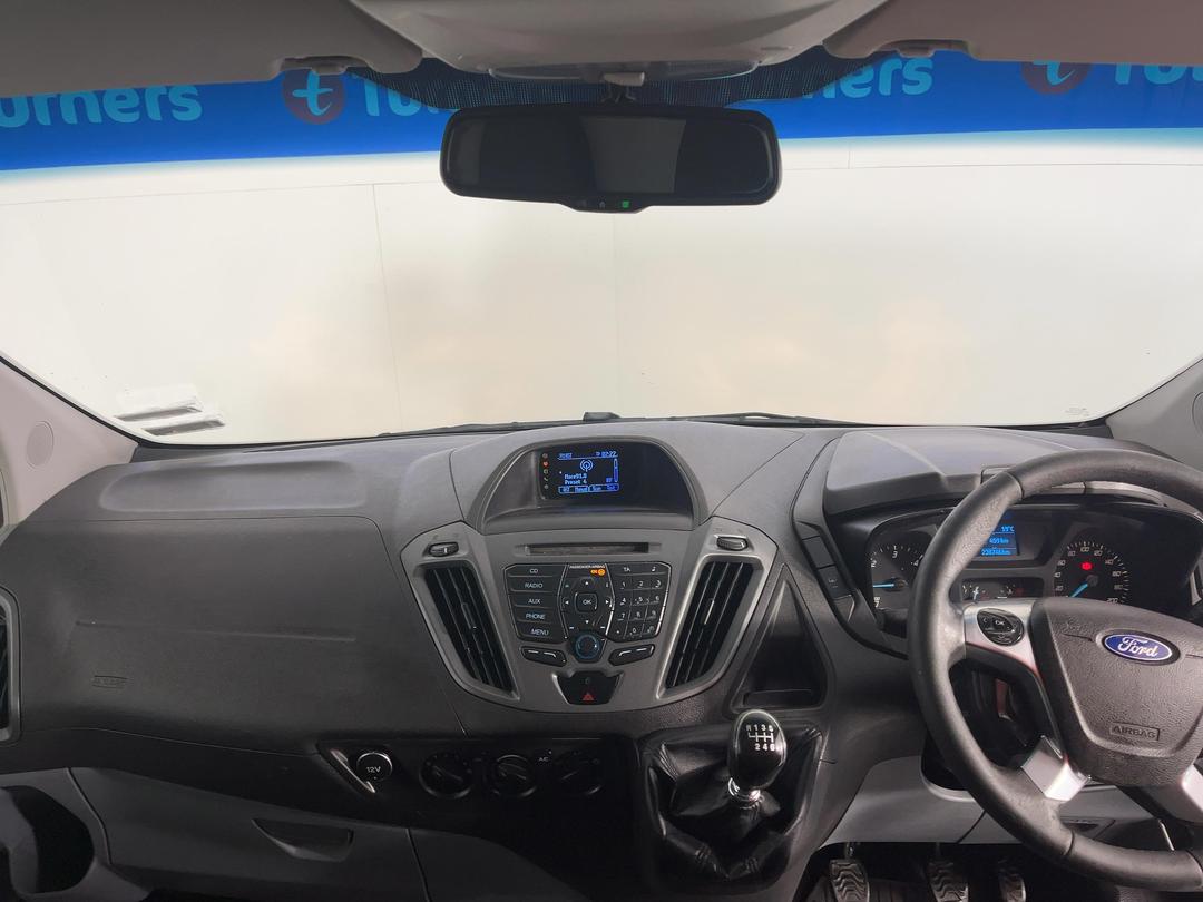 Photo '17' of Ford Transit