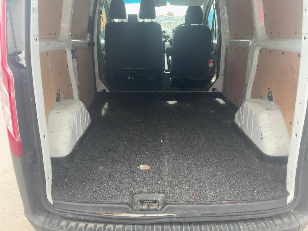 Photo '12' of Ford Transit SWB LOW Roof Photo '12' of Ford Transit SWB LOW Roof