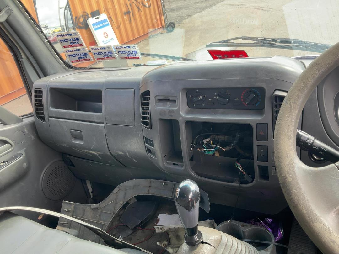 Photo '12' of Foton Aumark BJ1051 Flat Deck
