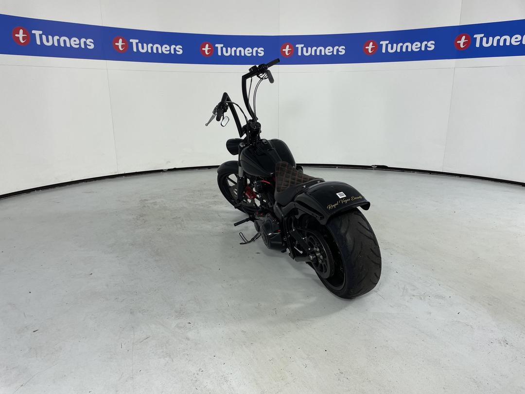 Photo '9' of Harley Davidson Fxsb BREAKOUT